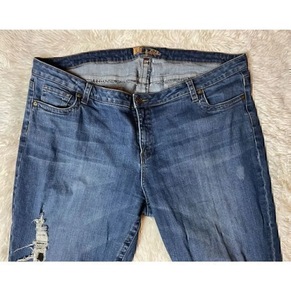 KUT From the Kloth Distressed Straight Leg Jeans Size 22W